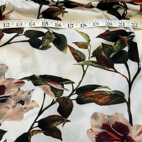 PAPILLON Floral Off-Shoulder Women's Blouse Top Size Medium Bell Sleeves Viscose - Picture 9 of 11